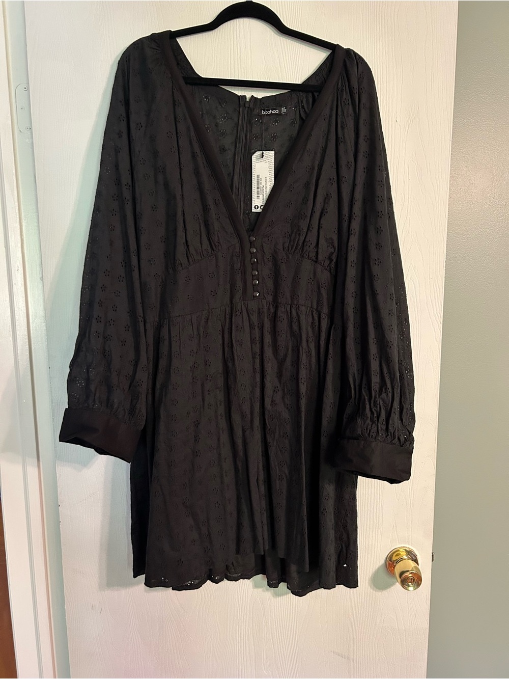 Boohoo Black Eyelet Deep V-Neck Button-Front Dress